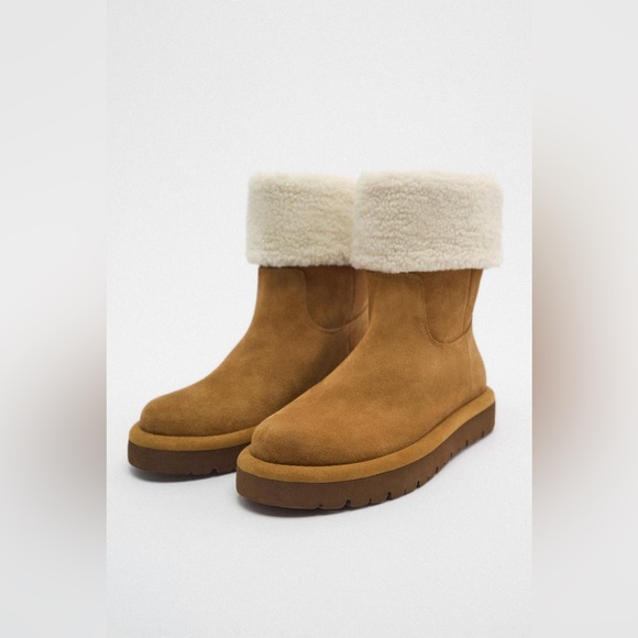 ZARA ~ FLEECE SUEDE ANKLE BOOTS - Picture 5 of 6